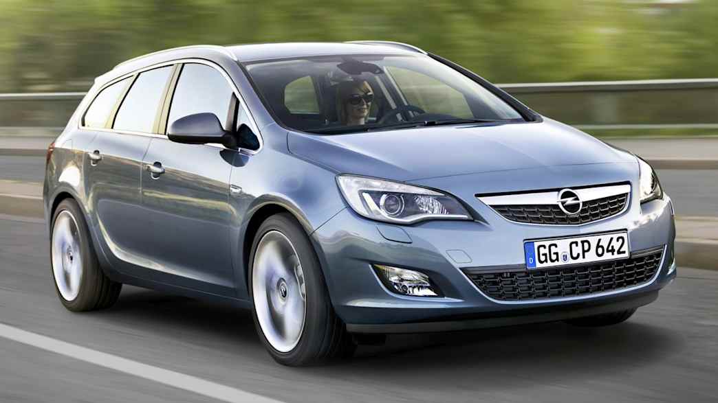 Opel Astra Sports Tourer 1.3 CDTI ecoFlex Start&Stop Design Edition (12/10 - 11/11) 1 Opel Astra Sports Tourer 1.3 CDTI ecoFlex Start&Stop Design Edition (12/10 - 11/11) 1