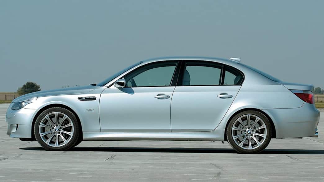 BMW M5 SMG (01/05 - 03/07) 3 BMW M5 SMG (01/05 - 03/07) 3