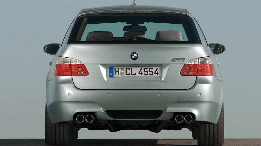 BMW M5 Touring SMG (03/10 - 07/10) 4 BMW M5 Touring SMG (03/10 - 07/10) 4