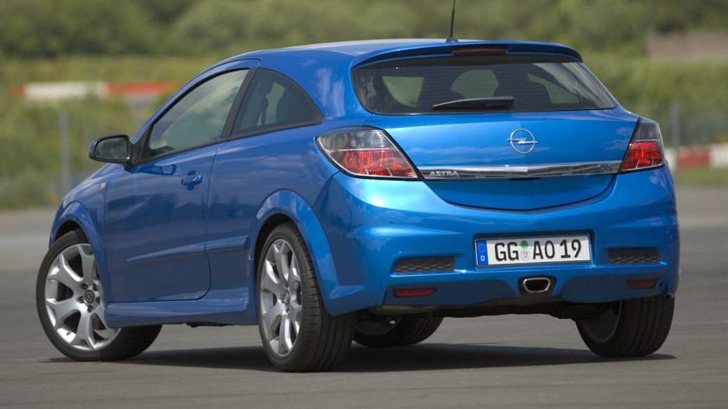 Opel Astra OPC (10/05 - 06/10) 4 Opel Astra OPC (10/05 - 06/10) 4