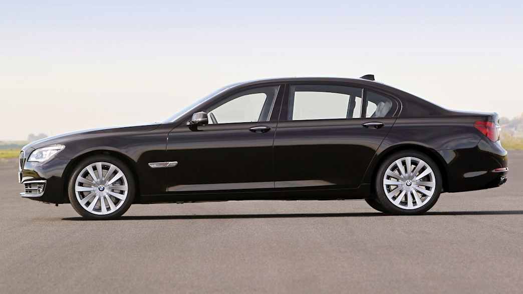 BMW 740i Steptronic (07/12 - 06/15) 3 BMW 740i Steptronic (07/12 - 06/15) 3