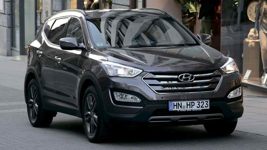 Hyundai Santa Fe 2.0 CRDi Trend 2WD (10/12 - 07/13) 1 Hyundai Santa Fe 2.0 CRDi Trend 2WD (10/12 - 07/13) 1