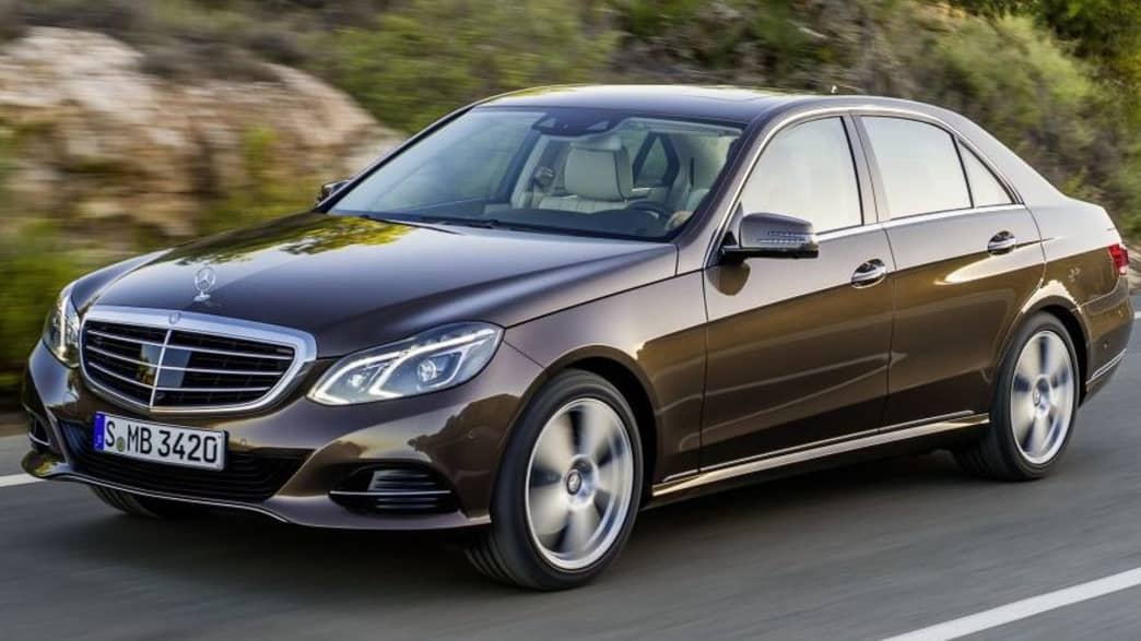 Mercedes-Benz E 250 Avantgarde 7G-TRONIC PLUS (04/13 - 10/15) 2 Mercedes-Benz E 250 Avantgarde 7G-TRONIC PLUS (04/13 - 10/15) 2