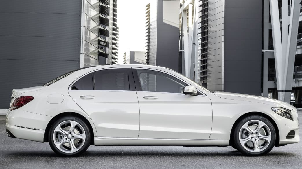Mercedes-Benz C 180 Avantgarde 7G-TRONIC PLUS (03/14 - 10/16) 3 Mercedes-Benz C 180 Avantgarde 7G-TRONIC PLUS (03/14 - 10/16) 3