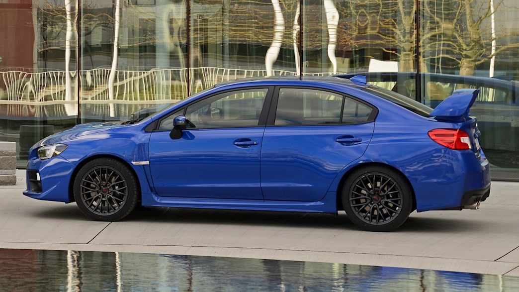 Subaru Impreza WRX STi 2.5 Active (06/14 - 08/17) 3 Subaru Impreza WRX STi 2.5 Active (06/14 - 08/17) 3