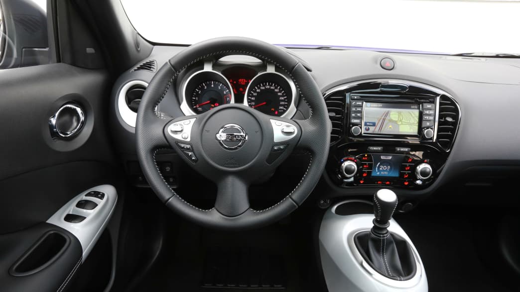 Nissan Juke 1.6 Acenta XTronic (06/14 - 07/15) 5 Nissan Juke 1.6 Acenta XTronic (06/14 - 07/15) 5