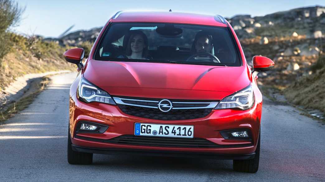 Opel Astra Sports Tourer 1.6 Diesel Start&Stop Business Automatik (06/18 - 08/19) 1 Opel Astra Sports Tourer 1.6 Diesel Start&Stop Business Automatik (06/18 - 08/19) 1