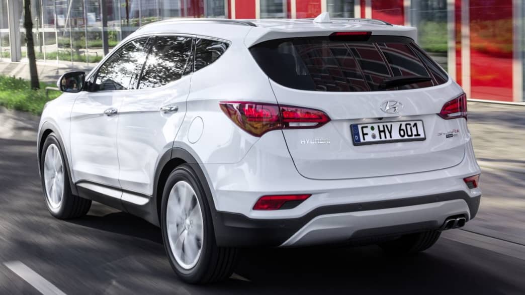 Hyundai Santa Fe 2.2 CRDi blue Style Allrad Automatik (5-Sitzer) (12/15 - 08/18) 4 Hyundai Santa Fe 2.2 CRDi blue Style Allrad Automatik (5-Sitzer) (12/15 - 08/18) 4