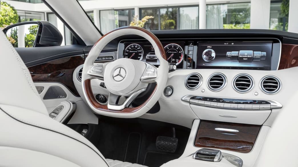 Mercedes-Benz S 500 Cabriolet AMG Line 9G-TRONIC (04/16 - 09/17) 5 Mercedes-Benz S 500 Cabriolet AMG Line 9G-TRONIC (04/16 - 09/17) 5