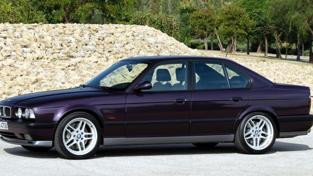 BMW M5 (01/89 - 06/92) 3 BMW M5 (01/89 - 06/92) 3