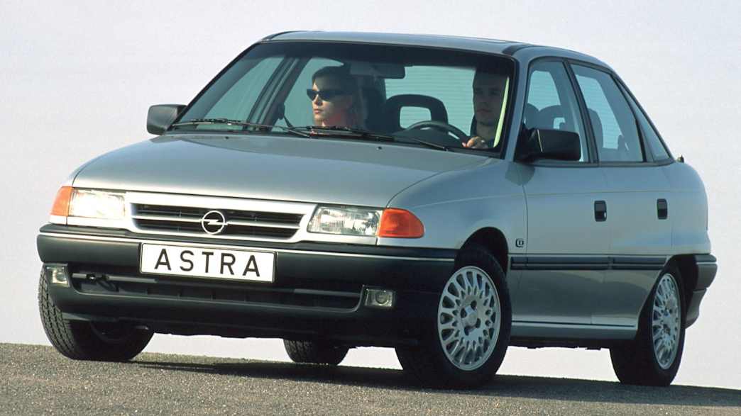 Opel Astra 1.8 CD (04/92 - 08/94) 2 Opel Astra 1.8 CD (04/92 - 08/94) 2