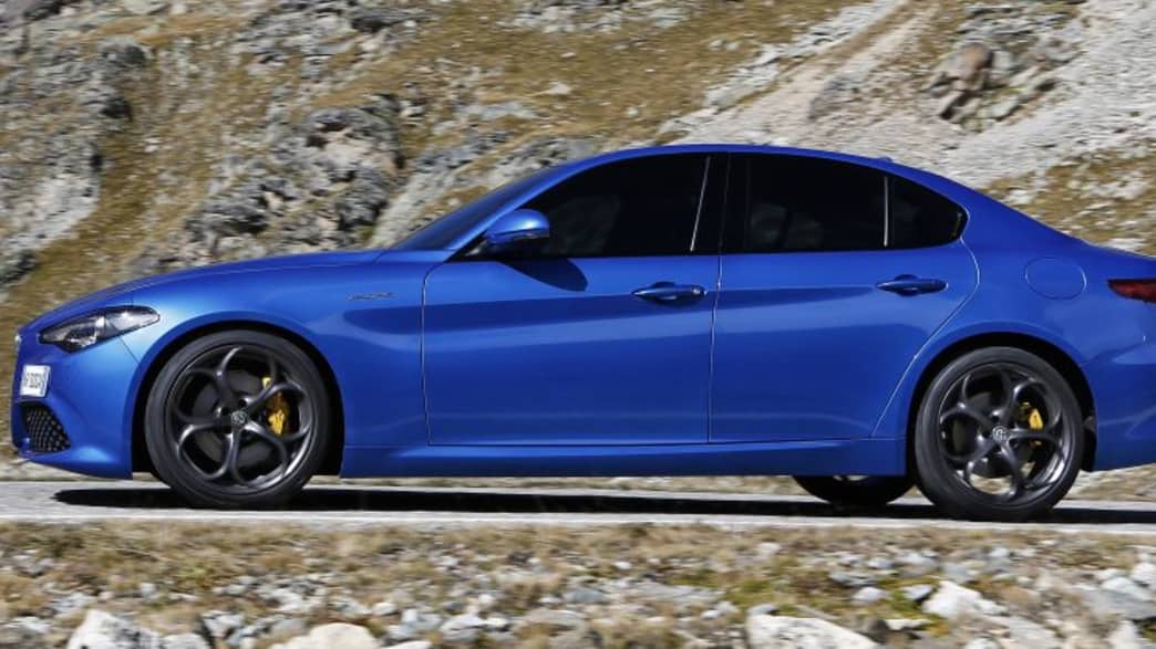 Alfa Romeo Giulia 2.2 Diesel Super AT8 (03/20 - 11/20) 3 Alfa Romeo Giulia 2.2 Diesel Super AT8 (03/20 - 11/20) 3