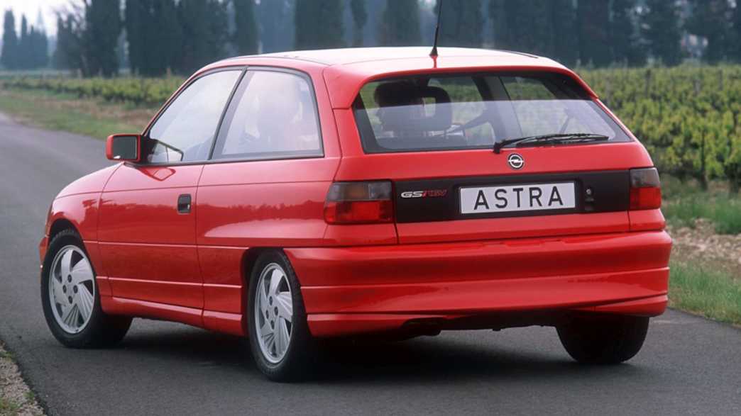 Opel Astra GSi (08/91 - 06/93) 3 Opel Astra GSi (08/91 - 06/93) 3