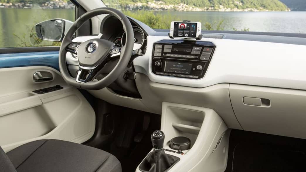 VW eco up! 1.0 move up! (09/18 - 08/19) 5 VW eco up! 1.0 move up! (09/18 - 08/19) 5