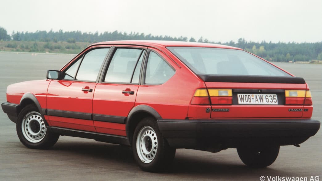 VW Passat 1.6 TD CL (02/85 - 03/88) 2 VW Passat 1.6 TD CL (02/85 - 03/88) 2