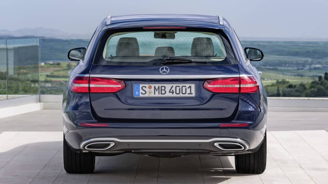 MercedesBenz E 300 de TModell 9GTRONIC