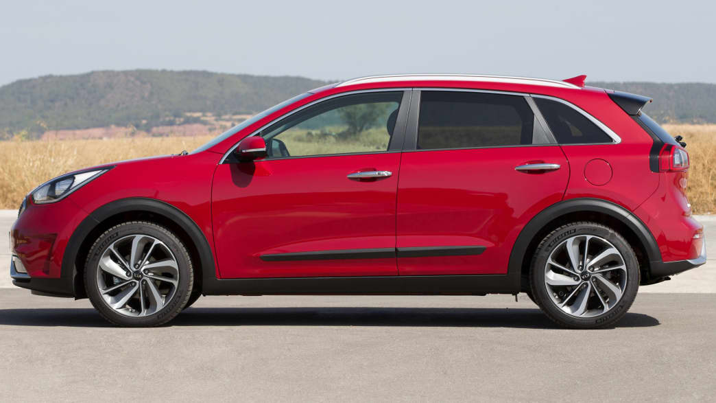 KIA Niro 1.6 GDI Hybrid Spirit DCT6 (09/16 - 08/18) 3 KIA Niro 1.6 GDI Hybrid Spirit DCT6 (09/16 - 08/18) 3