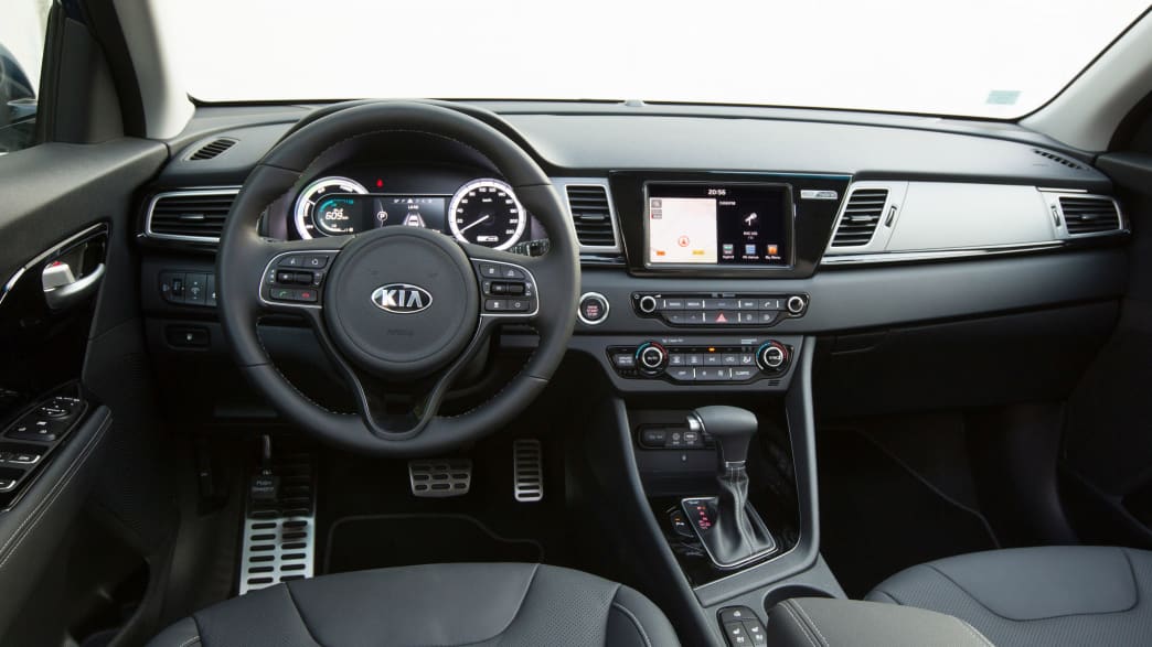 KIA Niro 1.6 GDI Hybrid Spirit DCT6 (09/16 - 08/18) 5 KIA Niro 1.6 GDI Hybrid Spirit DCT6 (09/16 - 08/18) 5