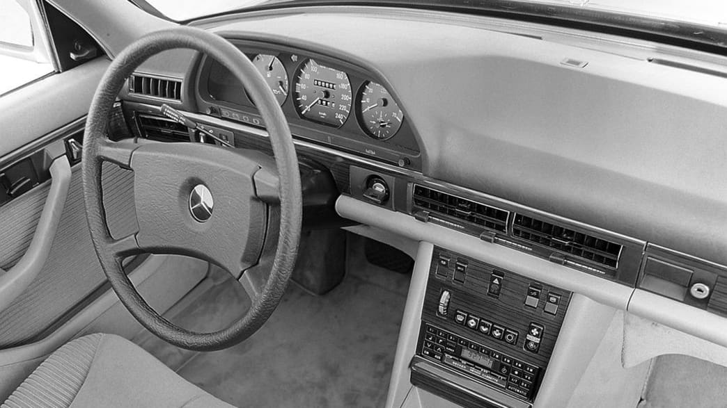 Mercedes-Benz 380 SEC Automatik (09/81 - 12/85) 5 Mercedes-Benz 380 SEC Automatik (09/81 - 12/85) 5