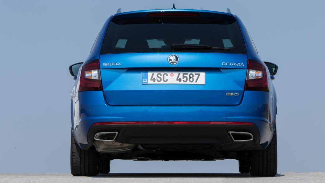 Skoda Octavia Combi RS TDI DSG (01/17 08/18) Technische Daten, Bilder, Preise ADAC