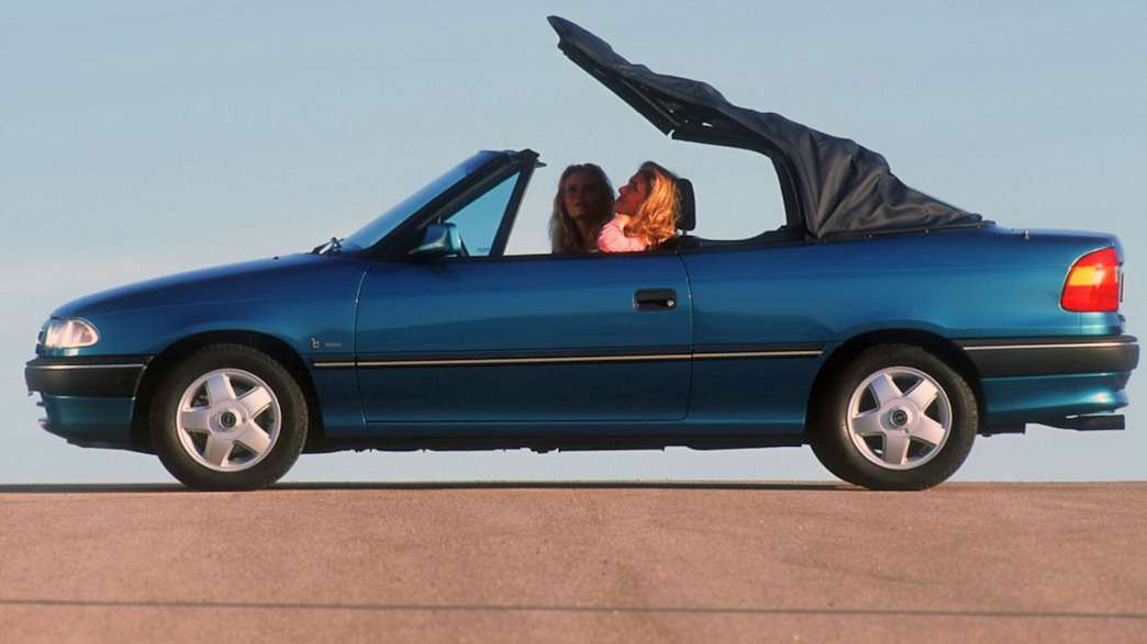 Opel Astra Cabrio 1.6 (05/93 - 08/94) 2 Opel Astra Cabrio 1.6 (05/93 - 08/94) 2