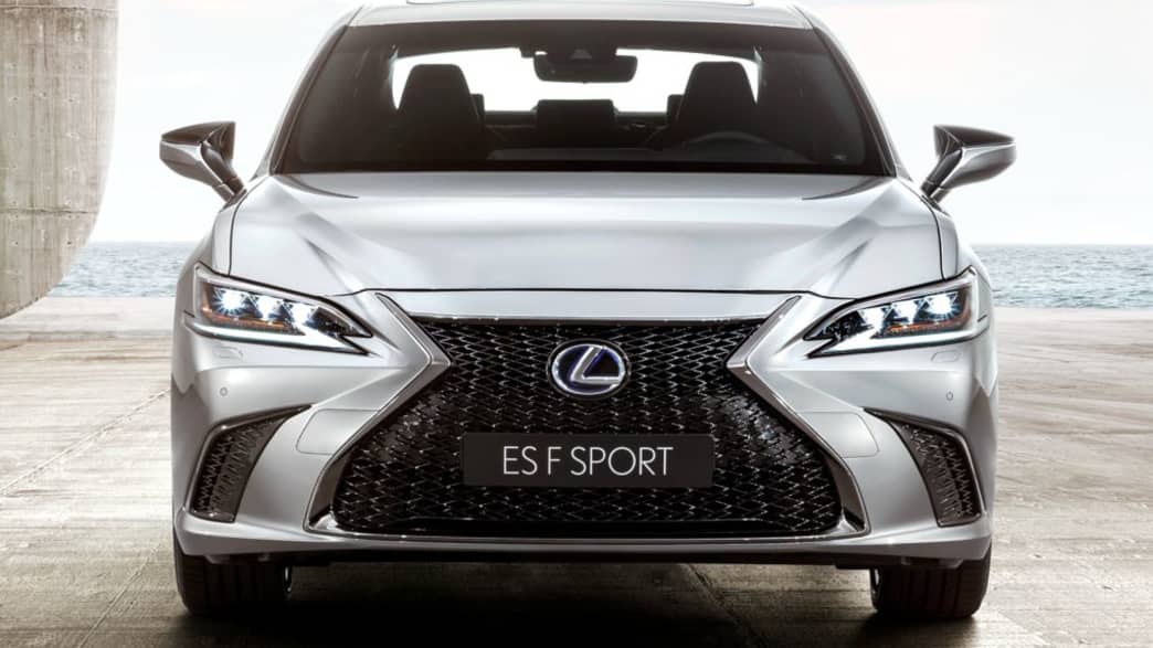 Lexus ES 300h Executive Automatik (03/19 - 11/19) 1 Lexus ES 300h Executive Automatik (03/19 - 11/19) 1