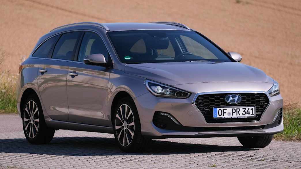 Hyundai i30 Kombi 1.4 T-GDI YES! (02/19 - 04/19) 1 Hyundai i30 Kombi 1.4 T-GDI YES! (02/19 - 04/19) 1