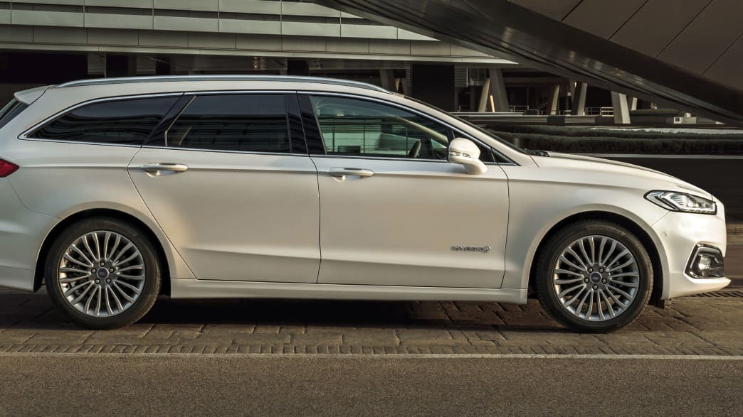 Ford Mondeo Turnier 2.0 Hybrid Titanium CVT (09/19 - 10/20): Technische ...