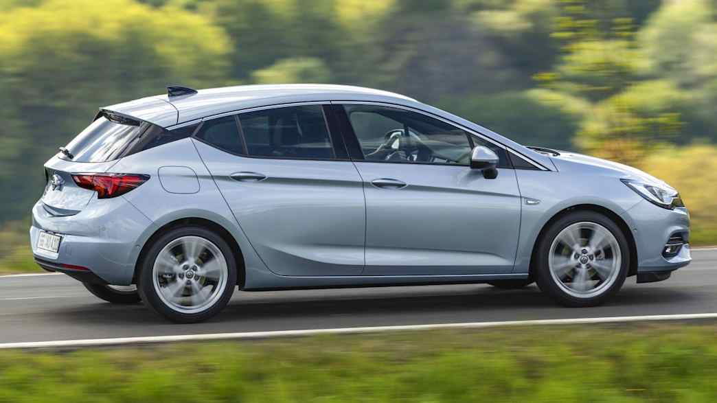 Opel Astra 1.5 Diesel Business Edition Automatik (11/20 - 12/21) 3 Opel Astra 1.5 Diesel Business Edition Automatik (11/20 - 12/21) 3