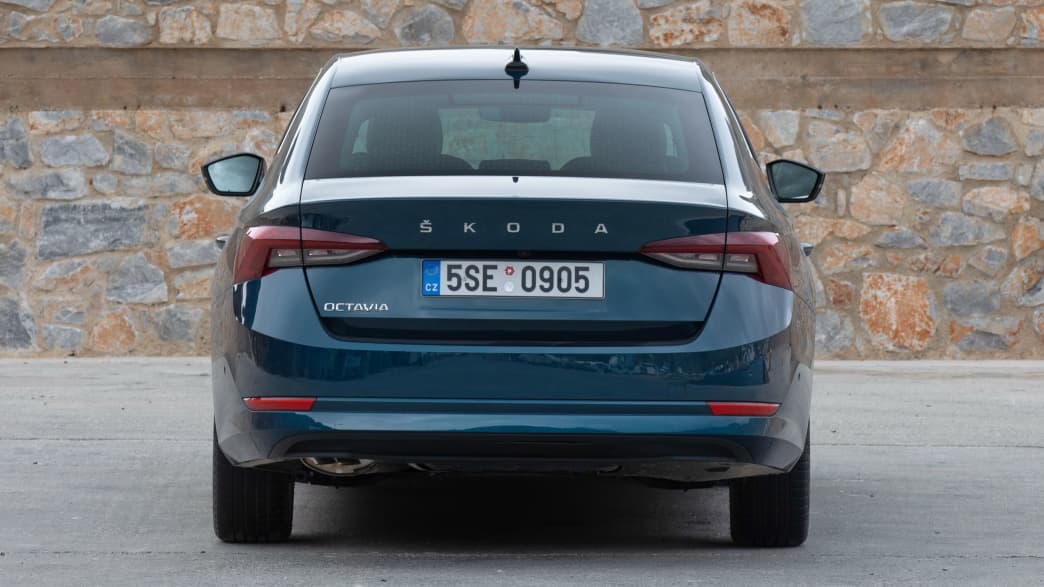 Skoda Octavia 2.0 TDI SCR Clever 4x4 DSG (01/21 - 12/21) 4 Skoda Octavia 2.0 TDI SCR Clever 4x4 DSG (01/21 - 12/21) 4