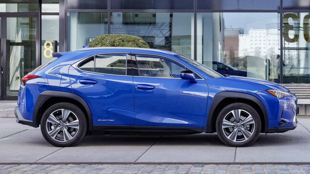 Lexus UX 300e Luxury-Paket (ab 01/21) 3 Lexus UX 300e Luxury-Paket (ab 01/21) 3