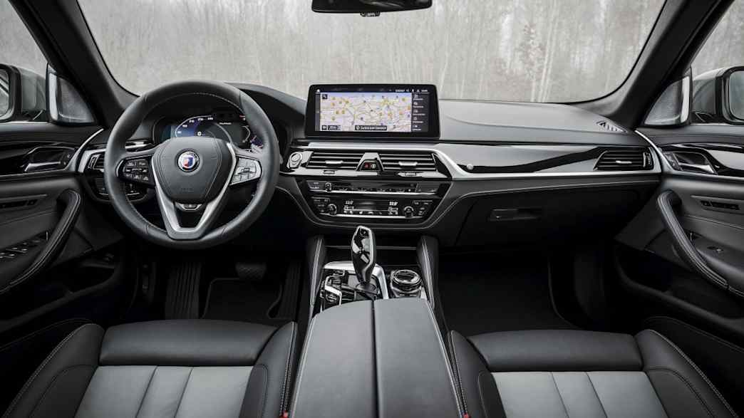 ALPINA D5 Touring S Allrad Switch-Tronic (ab 07/20) 5 ALPINA D5 Touring S Allrad Switch-Tronic (ab 07/20) 5