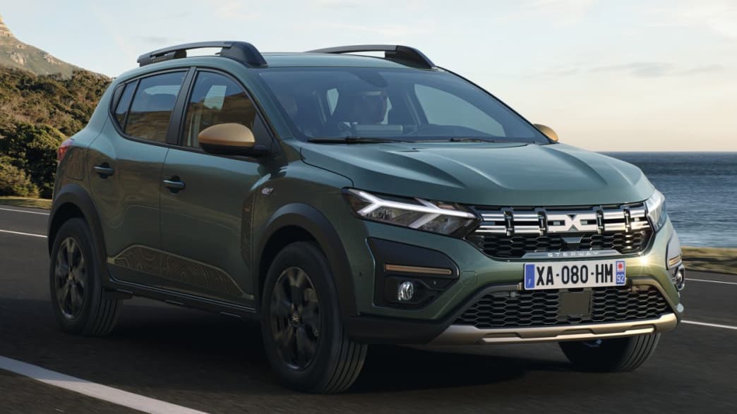 Dacia Sandero Stepway TCe 90 Essential (ab 01/21) 1 Dacia Sandero Stepway TCe 90 Essential (ab 01/21) 1