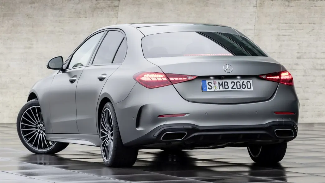 Mercedes Benz C 400 e AMG Line 4MATIC 9G TRONIC 04 22 04 23
