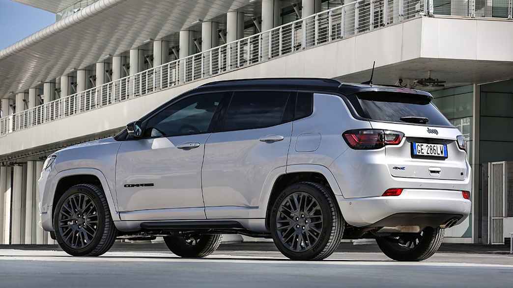 Jeep Compass 1.3 T4 PHEV Limited 4xe Automatik (ab 03/22) 3 Jeep Compass 1.3 T4 PHEV Limited 4xe Automatik (ab 03/22) 3