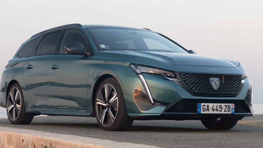 Peugeot 308 SW 1.6 HYBRID 180 GT e-EAT8 (ab 06/22) 1 Peugeot 308 SW 1.6 HYBRID 180 GT e-EAT8 (ab 06/22) 1