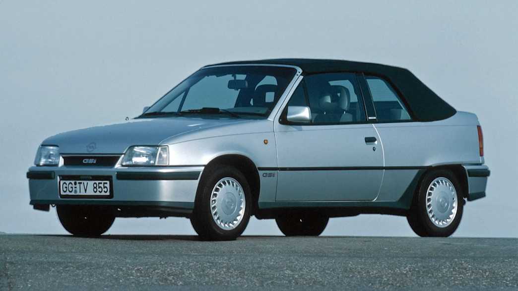 Opel Kadett Cabrio GSi Kat. – 115 PS · Super · Katalog-ID 255984 – weitere Fahrzeugansicht 4