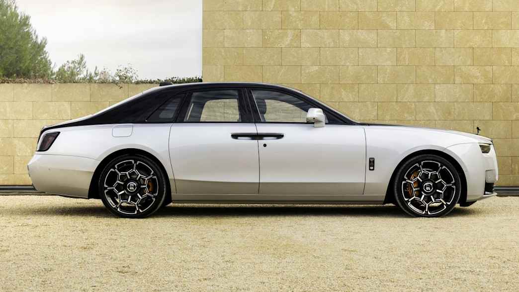 Rolls-Royce Ghost 6.8 V12 Black Badge Automatik – 600 PS · Super Plus · Katalog-ID 346697 – weitere Fahrzeugansicht 3