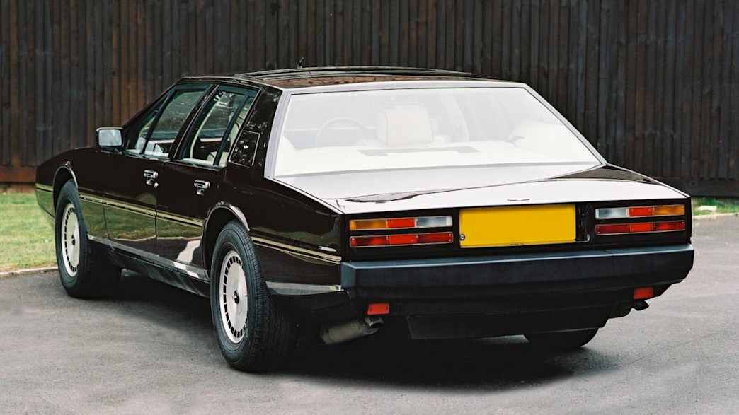 Aston Martin Lagonda – 304 PS · Super · Katalog-ID 350637 – weitere Fahrzeugansicht 3