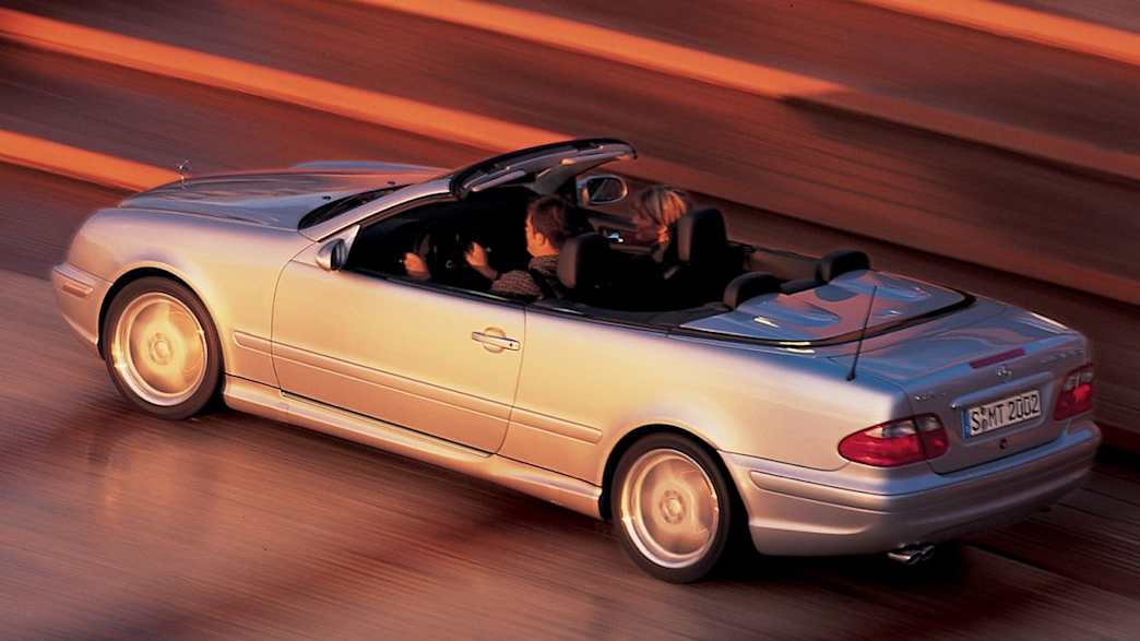 Mercedes-Benz CLK 55 AMG Cabriolet Automatik – 347 PS · Super · Katalog-ID 350792 – weitere Fahrzeugansicht 3
