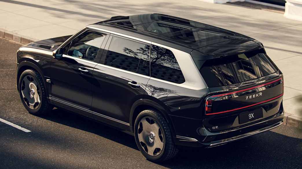 ZEEKR Ultra AWD – 897 PS · Strom · Katalog-ID 352021 – weitere Fahrzeugansicht 4