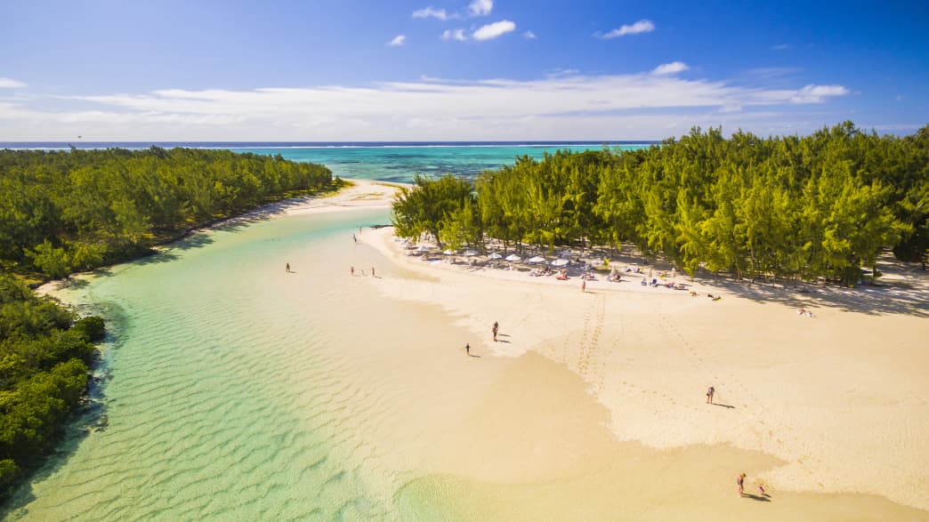 Blick auf den Strand Ile aux Cerfs
