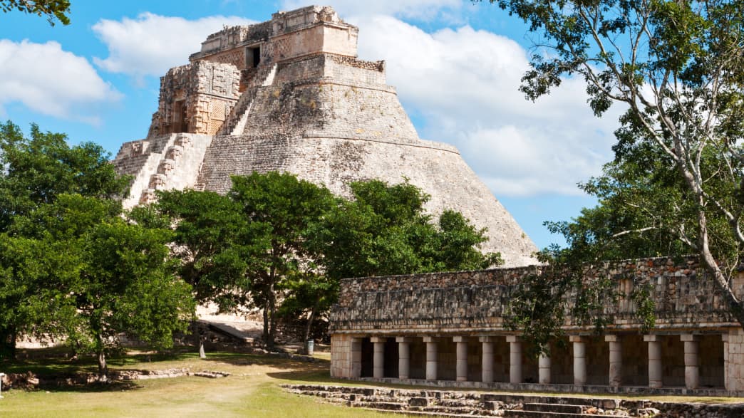 Die Maya Pyramiden von Adivino in Mexiko