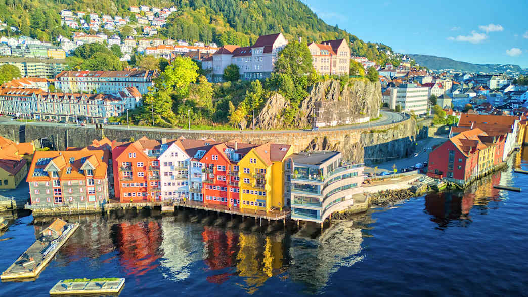 Luftaufnahme des Bezirks Skutevik in Bergen