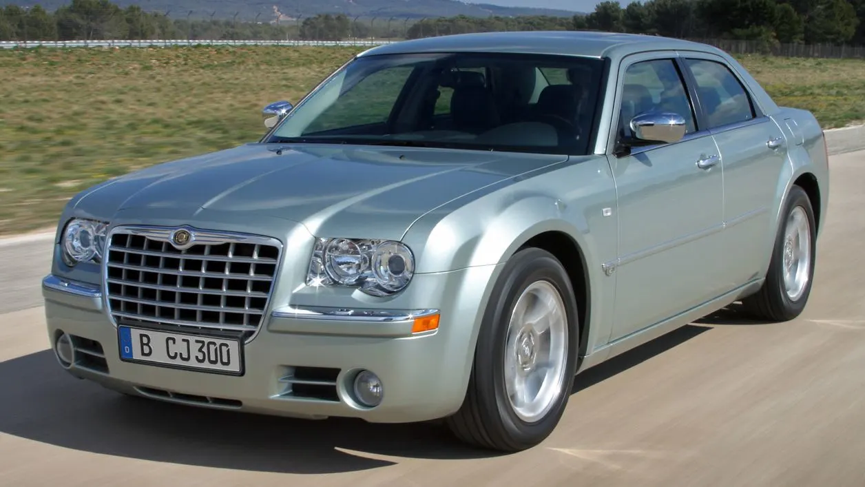 Chrysler 300C 5.7 V8 Automatik (06/04 - 11/07): Technische Daten