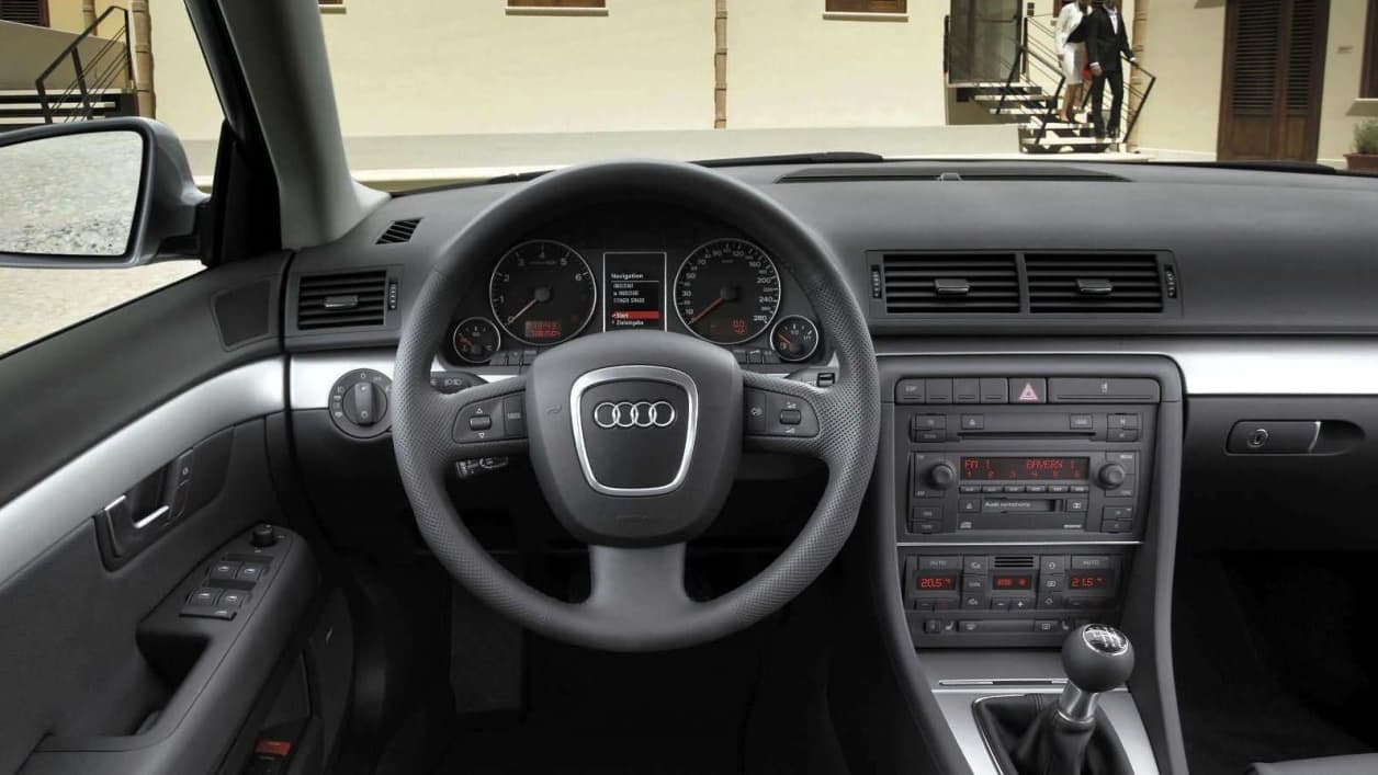 Audi a4 2,0 Tfsi mit Software Update Zubehör und top Ausstattung