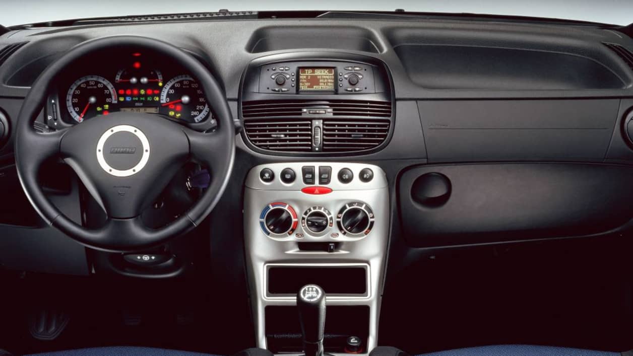 Fiat Punto 1.2 16V ELX (3-Türer) (09/99 - 04/02): Technische Daten, Bilder,  Preise