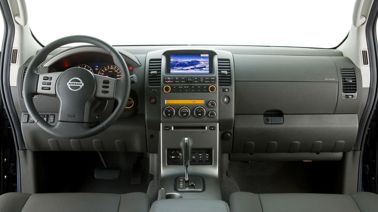 Nissan Navara Double Cab 2.5 dCi LE (04/10 - 08/15): Technische