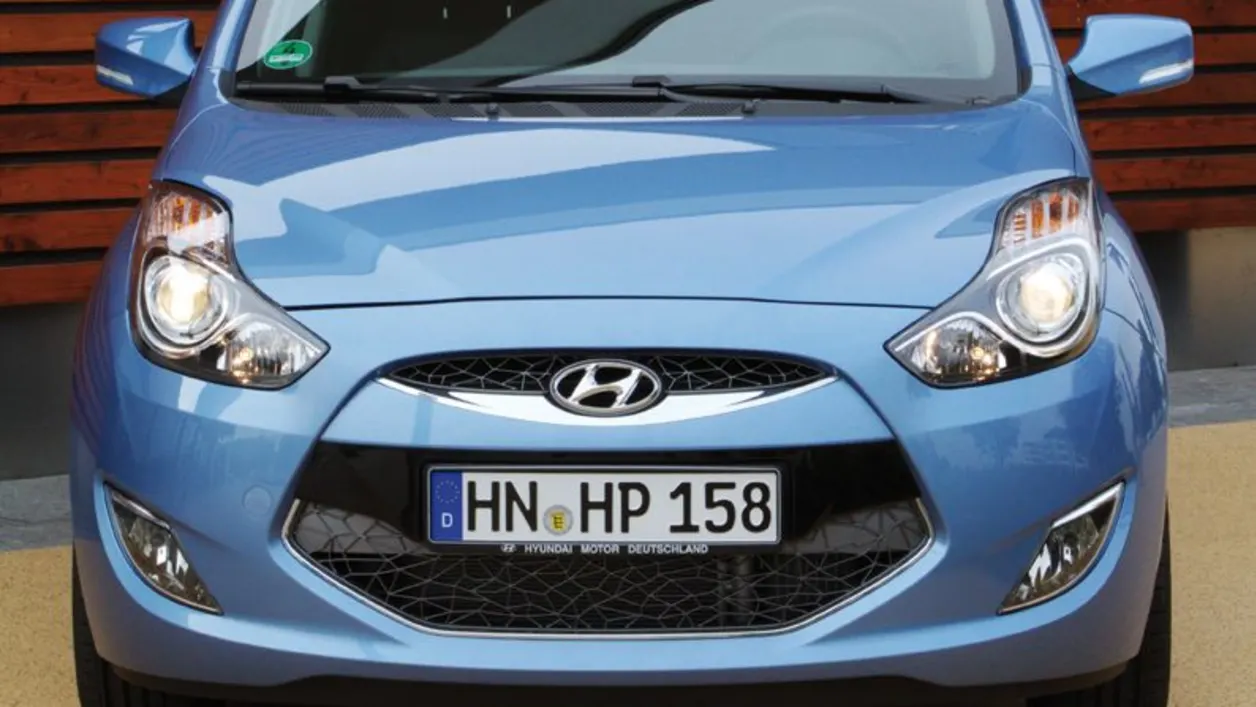 Hyundai ix20 blue 1.4: Der Bruder ist ein Vampir