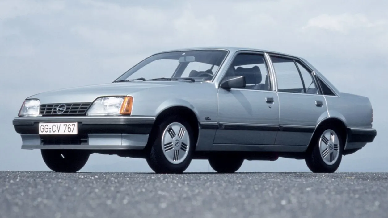 im04074-1-opel-rekord-e.webp